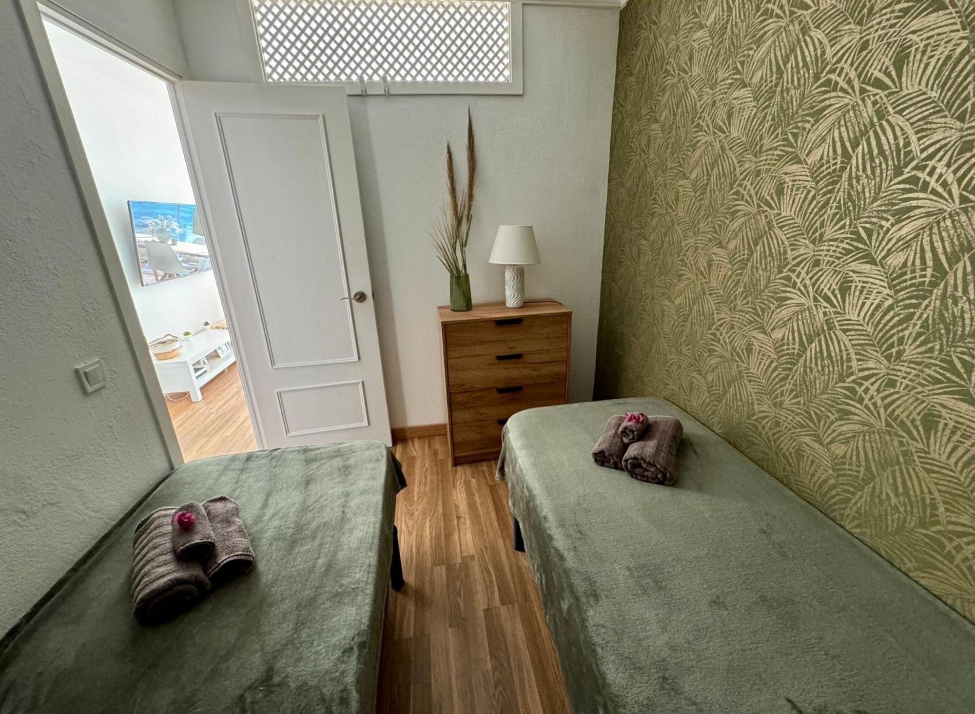 Perla Playa Casa Apartment Benalmadena Luaran gambar